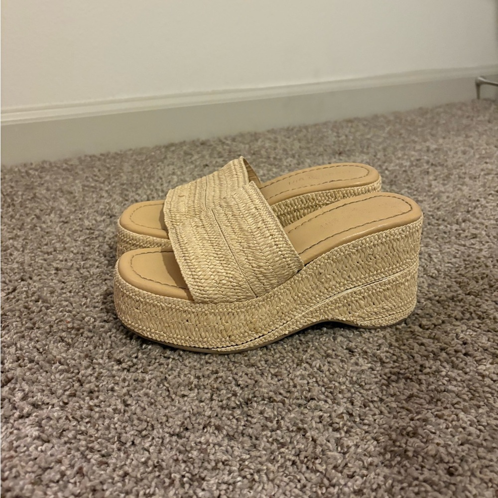 Madden Girl Tan Platform Slides with Woven Strap
